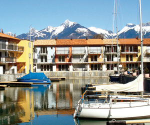 harbour houses mountains