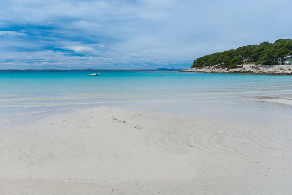 Plaża Slanica na wyspie Murter