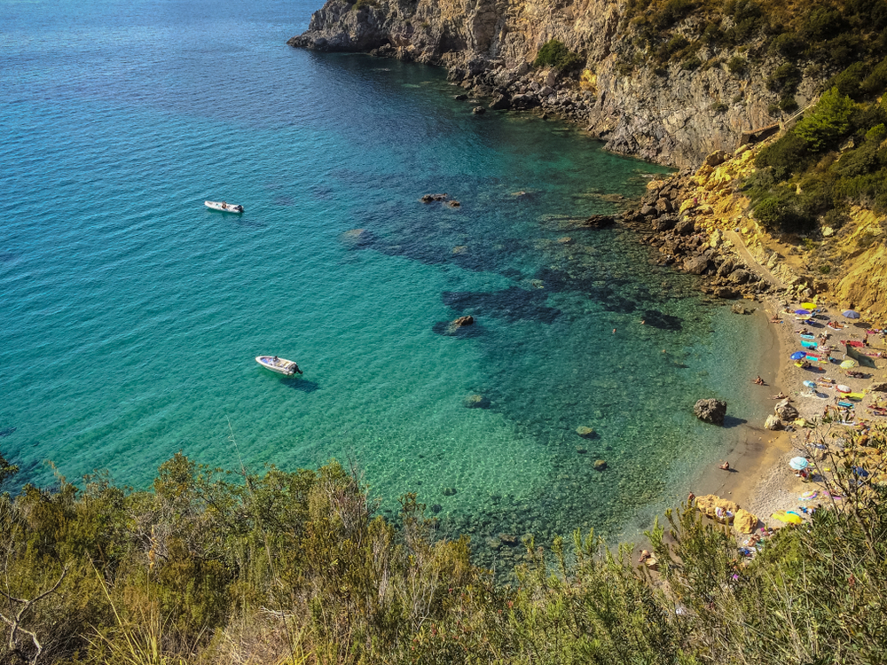 Plaża Cala del Gesso w Toskanii