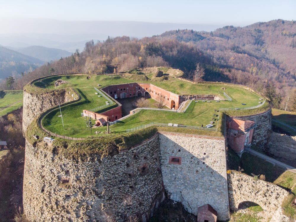 polska srebrna gora twierdza